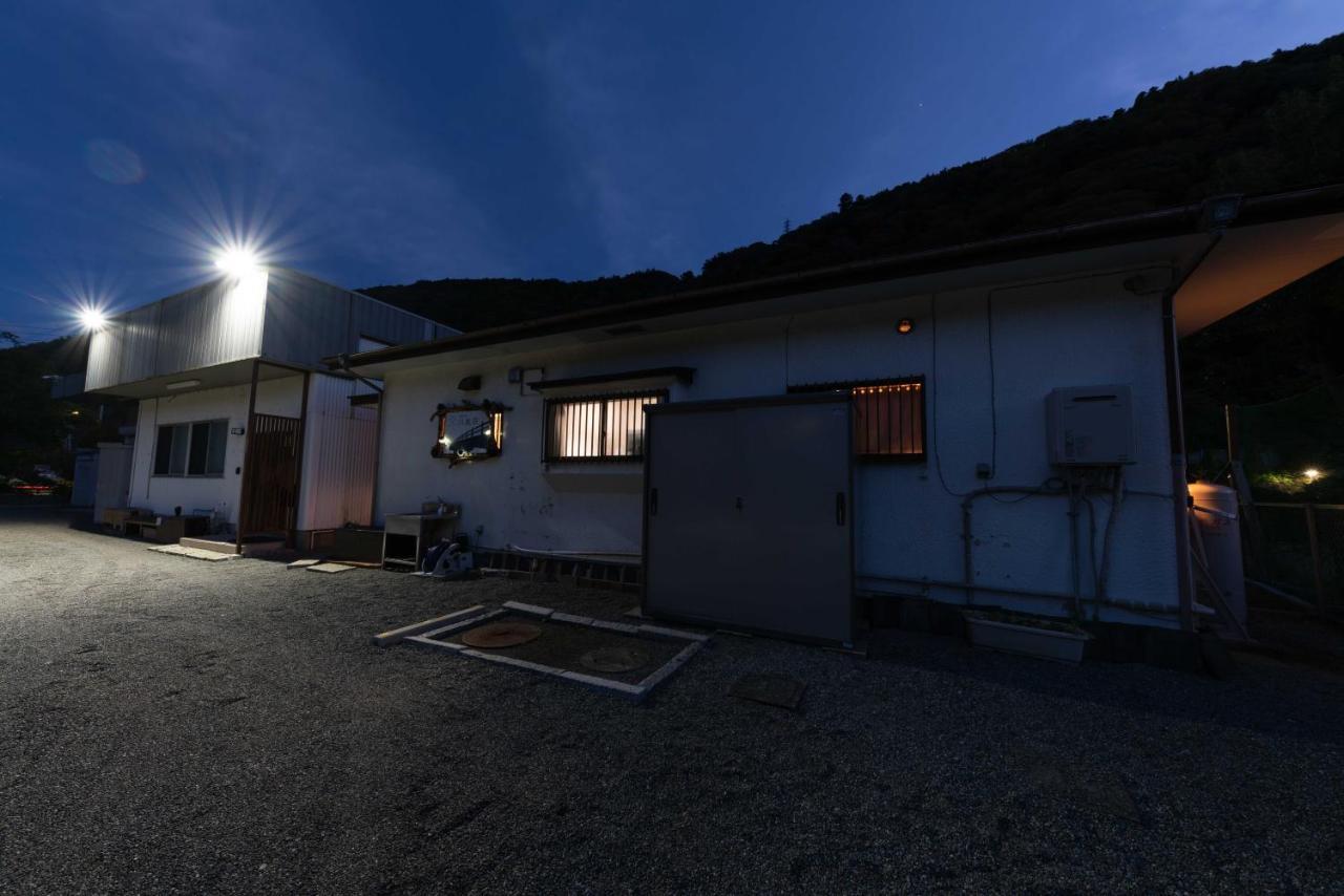 箱根湯本 川風荘 - Hakone Yumoto Kawakazesou Apartman Kültér fotó